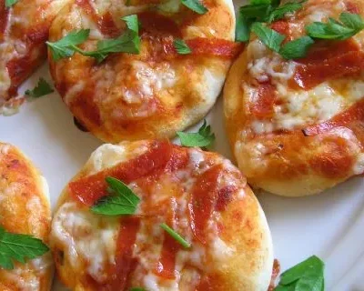 Easy Grands Cheese Pizzas