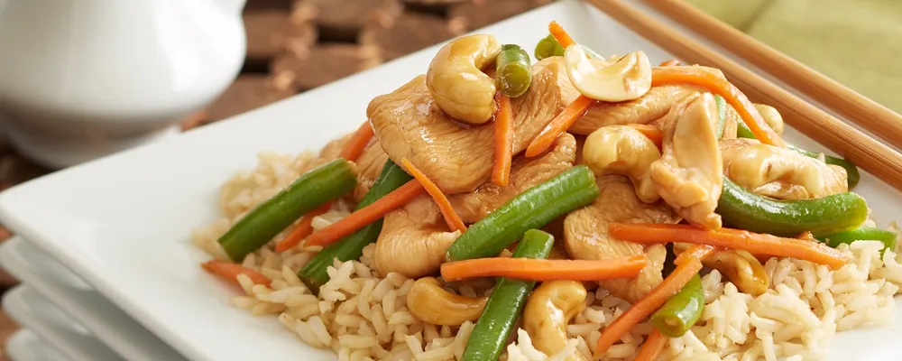 Easy Homemade Cashew Chicken with Teriyaki Glaze