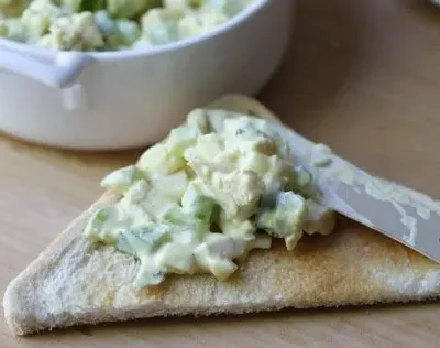 Easy Homemade Chicken Salad