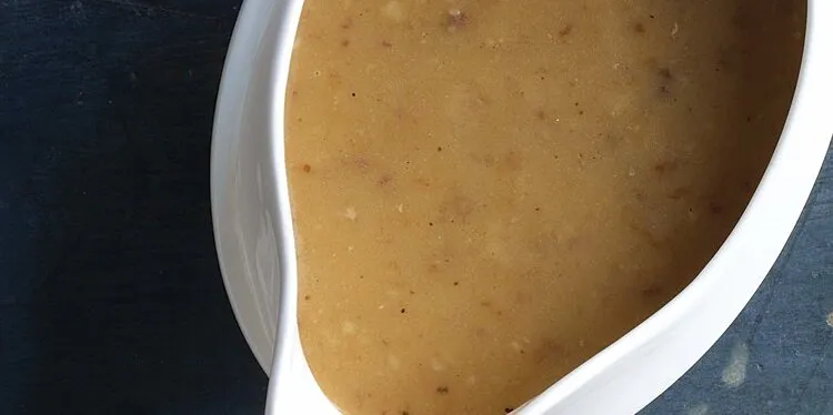 Easy Homemade Turkey Gravy from Pan Drippings