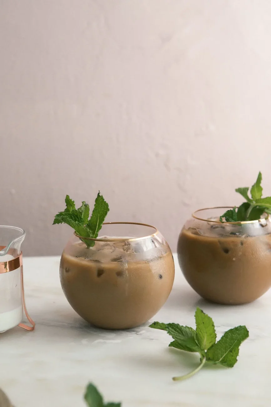 Easy Homemade Vanilla Iced Coffee Recipe