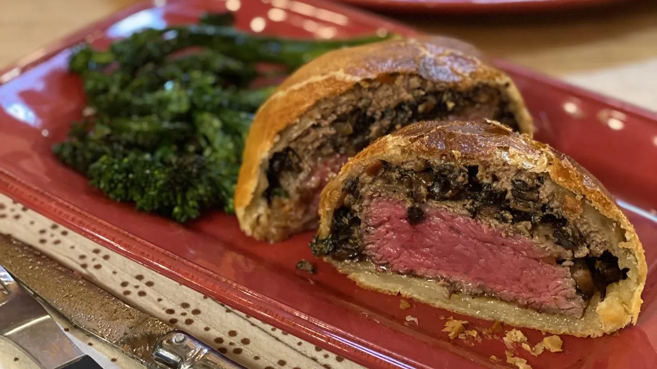 Easy Individual Beef Wellingtons