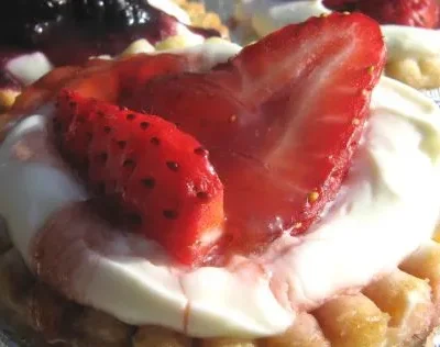 Easy Mini Strawberry Cheesecake Tart Recipe