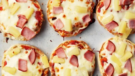 Easy Pizza Muffins