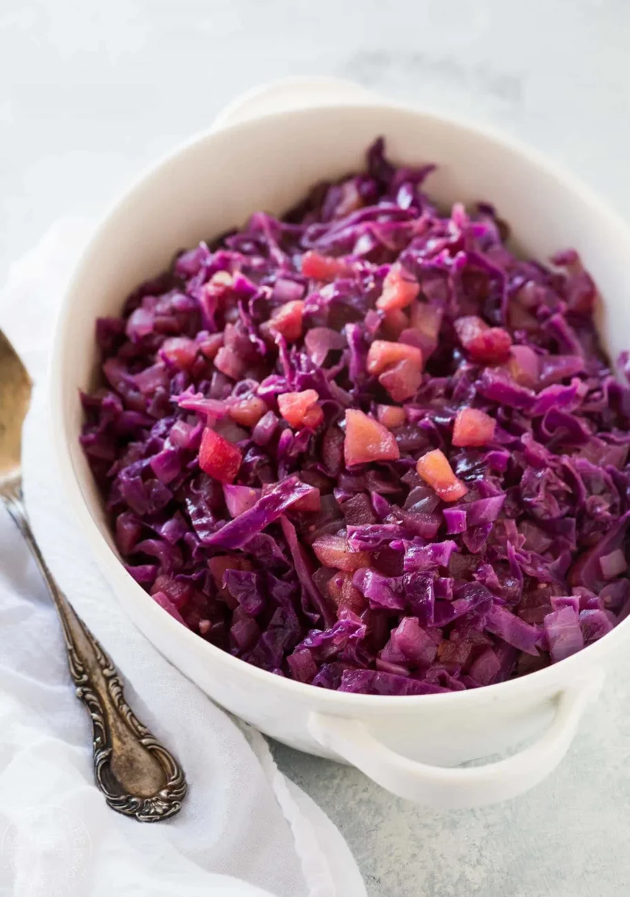 Easy Red Cabbage And Apples