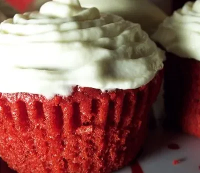 Easy Red Velvet Cupcakes Or Cake