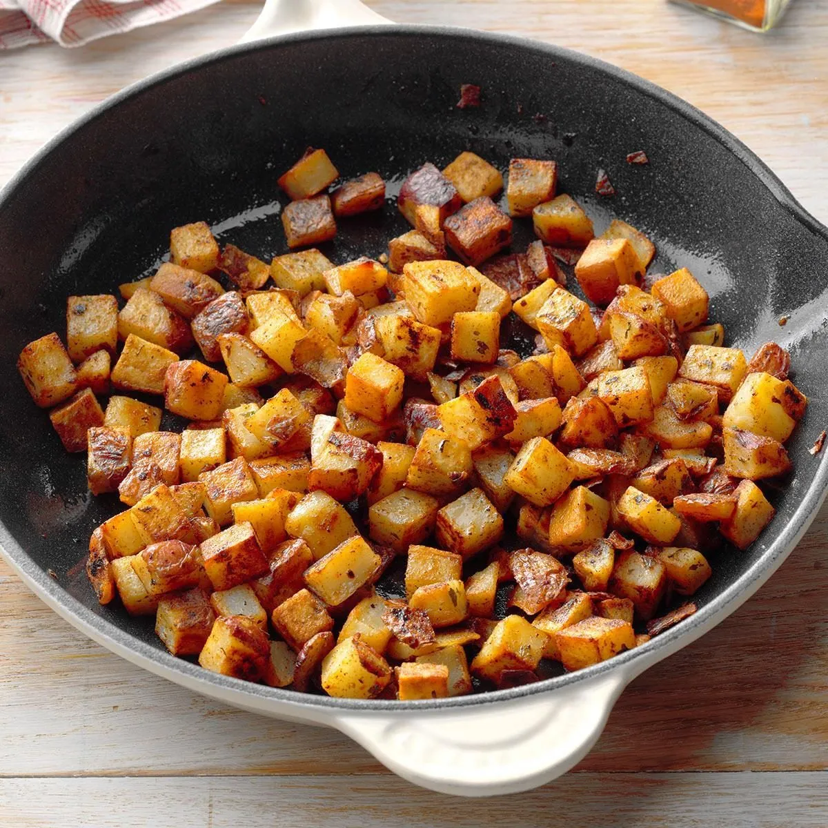 Easy Skillet-Roasted Red Potatoes Recipe