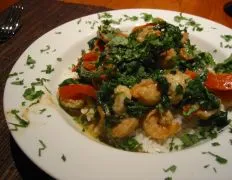 Easy Thai-Inspired Shrimp And Spinach Curry Recipe