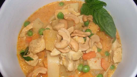 Easy Thai-Inspired Yellow Chicken Curry Recipe