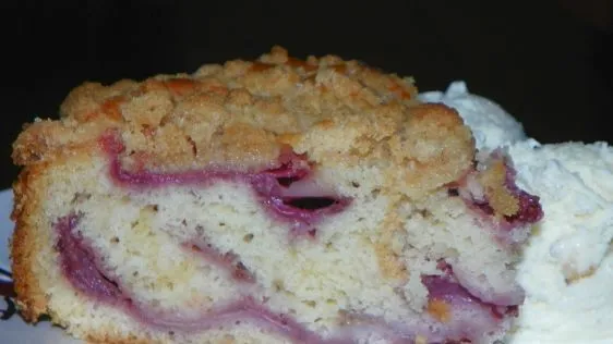 Easy and Delicious Strawberry Buckle Cake Recipe