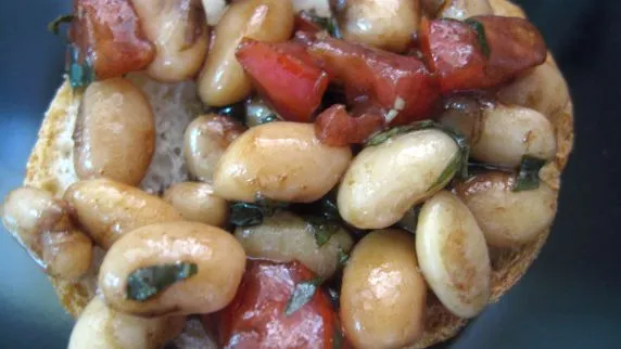 Easy and Healthy White Bean Bruschetta Recipe