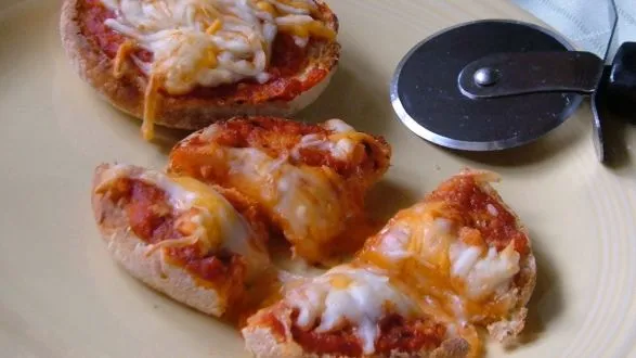 Easy and Quick Toaster Oven Homemade Pizza Recipe