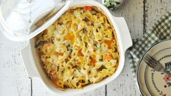 Easy and Quick Tuna Noodle Casserole for Busy Weeknights