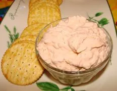 Easy And Zesty Homemade Cheese Spread Recipe