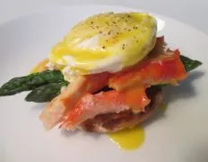 Eggs Benedict With Asparagus And Crab