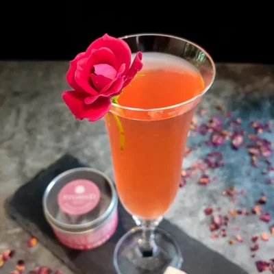 Elegant Champagne And Rose Infused Strawberries Recipe