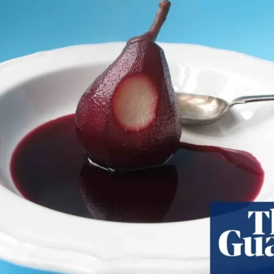 Elegant Red Wine Poached Pears Recipe