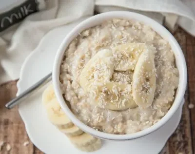 Exotic Tropical Oatmeal Delight: A Healthy Breakfast Adventure