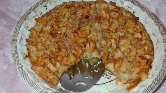 Family Favorite Apple Pancake