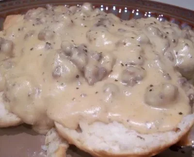 Fantastic Sausage Gravy For Biscuits