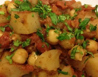 Fragrant Indian- Spiced Potatoes And Chickpeas