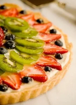 Fresh Fruit Pizza Paula Deen