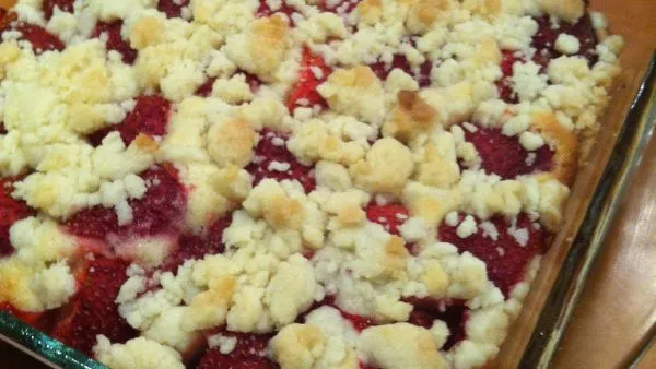 Fresh Strawberry Cobbler