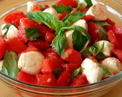 Fresh Tomato &Amp; Mozzarella Salad