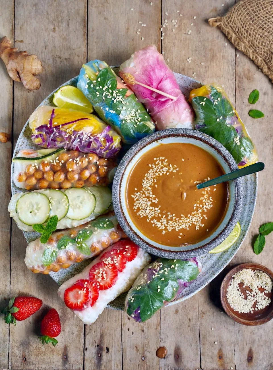 Fresh and Healthy Vegetarian Summer Rolls Recipe