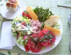 Fresh and Vibrant Summer Salad Recipe