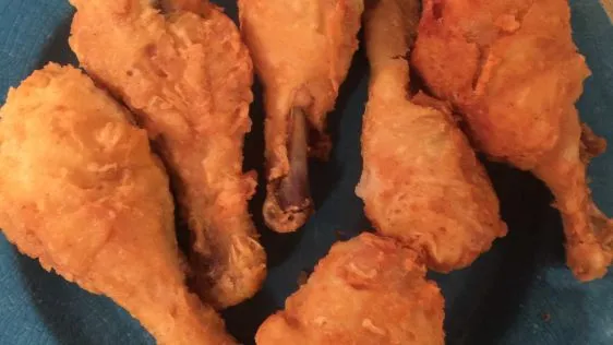 Fried Chicken Drumsticks Southern Style