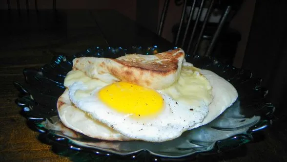 Fried Eggs With Cheese