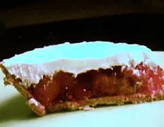 Frozen Strawberries Gelatin Pie