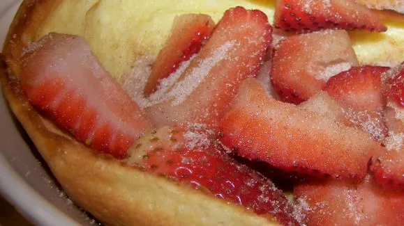 Fruit-Filled Puff Pancake