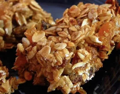 Fruity Granola Energy Bars