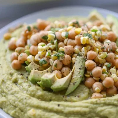 Garbanzo Guacamole