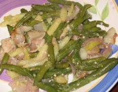 Garden Green Beans With Bacon