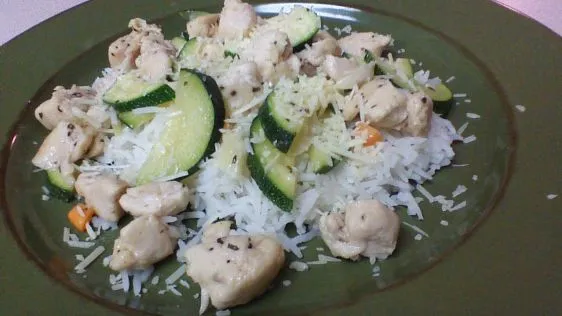 Garlic Chicken Zucchini Stir Fry