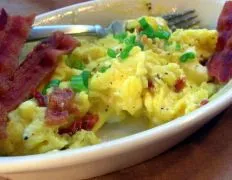 Garlic Eggs Cooked On The Plate