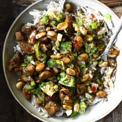 Garlic-Infused Chicken Stir-Fry: A Quick And Flavorful Dinner Idea