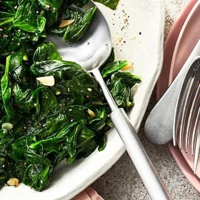 Garlic-Infused Sauted Baby Spinach Recipe