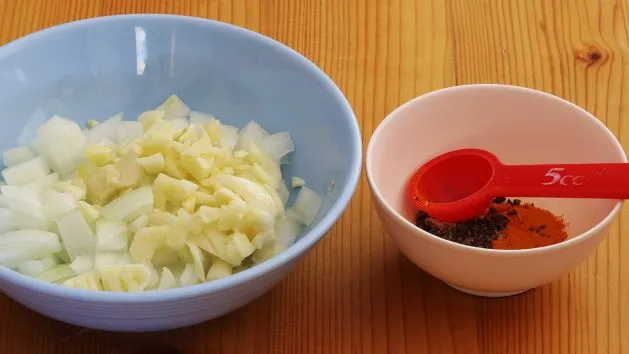 Garlic-Infused Steamed Rice Recipe: A Flavorful Side Dish