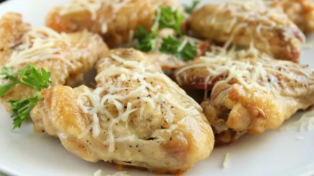 Garlic- Parmesan Chicken Wings