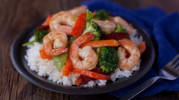 Garlic Shrimp Stir-Fry: A Quick and Flavorful Seafood Recipe