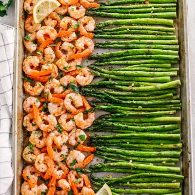 Garlic Shrimp With Asparagus And Lemon