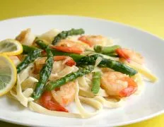 Garlic Shrimp With Asparagus And Lemon