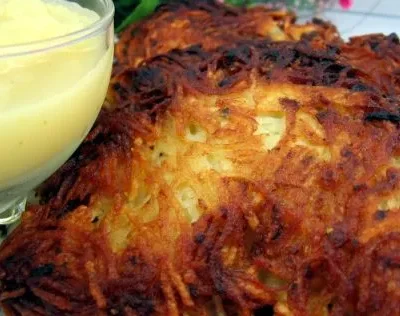 German Potato Pancakes - Kartoffelpuffer