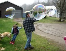 Giant Bubbles