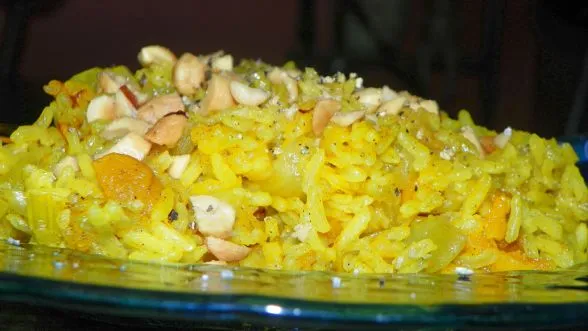 Ginger Apricot Rice With Peanuts