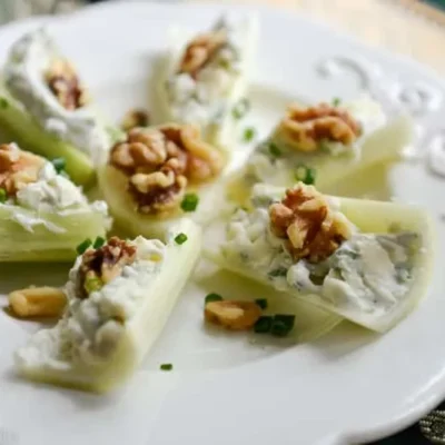 Gorgonzola And Walnut Stuffed Celery